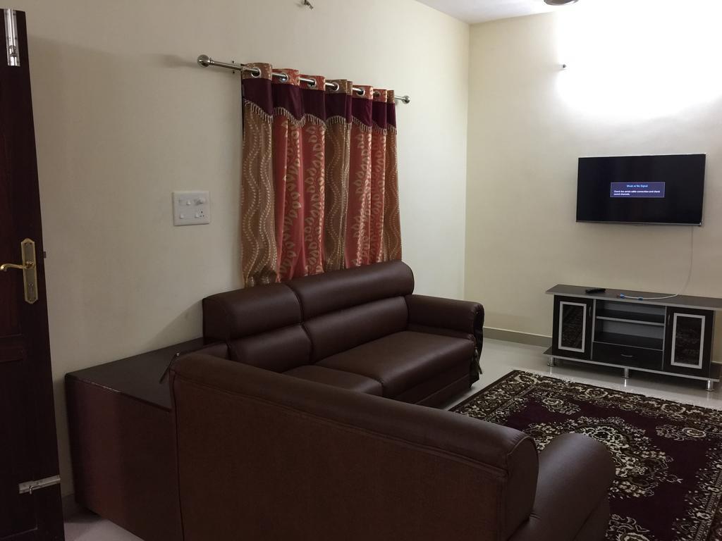 Sp Plaza Service Apartment تريفِندرم المظهر الخارجي الصورة