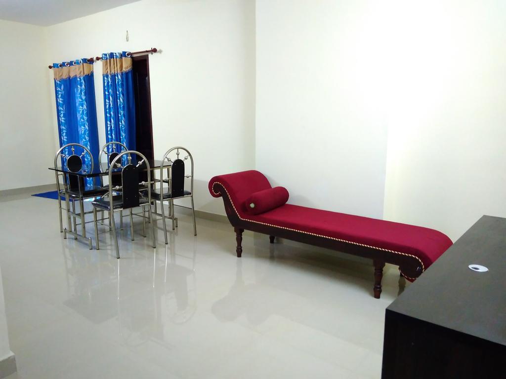 Sp Plaza Service Apartment تريفِندرم المظهر الخارجي الصورة